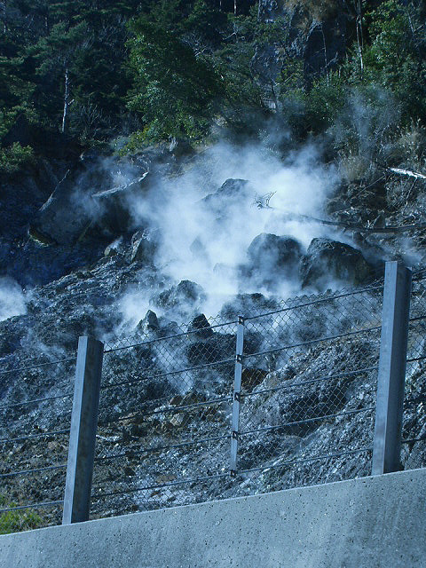 steam_0001_ebino.jpg 193KB