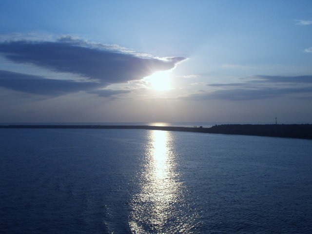sunrize_00.jpg 88KB
