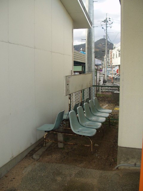 bench_0001.jpg 50KB