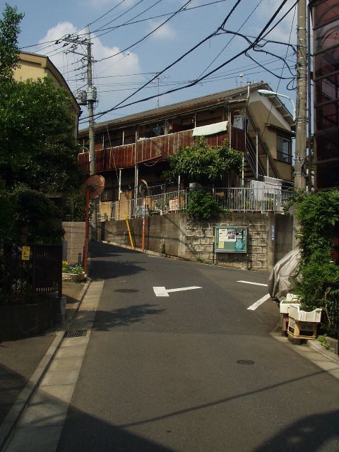 residential-area_0001.jpg 68KB