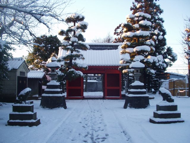 snowday_jinjya.jpg 89KB