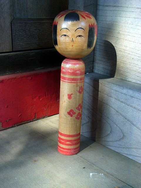 kokeshi.jpg 62KB