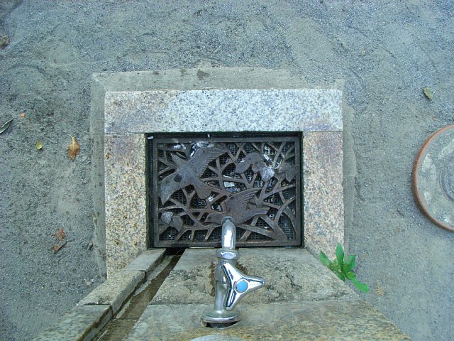 waterwork_070811_02.jpg 108KB