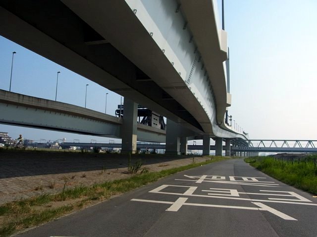 arakawa_cycling_026.jpg 58KB
