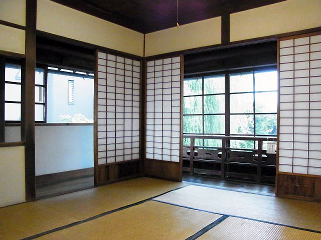 012_kura_05.jpg 80KB