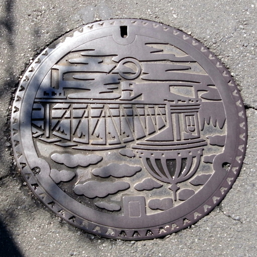 manhole_cover_HigashiMurayama.jpg 181KB