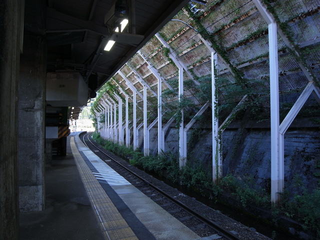 0818_04_minakami_st.JPG 194KB