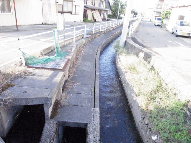 0820_58_3canal.JPG 216KB