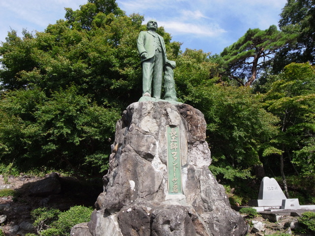 16bashisuimon_02.jpg 207KB