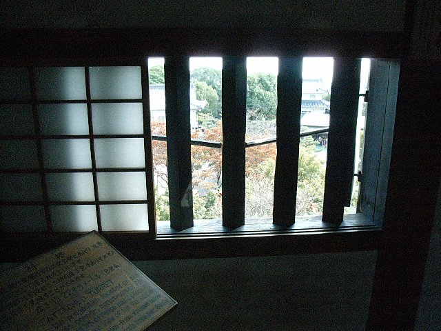 inuyama_castle_091016_02.jpg 137KB