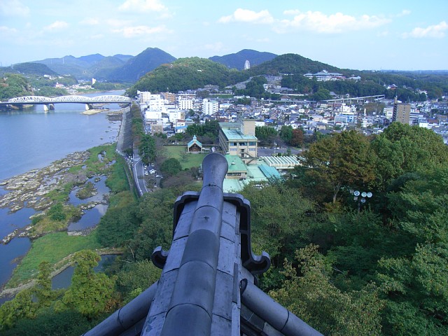 inuyama_castle_11.jpg 160KB 