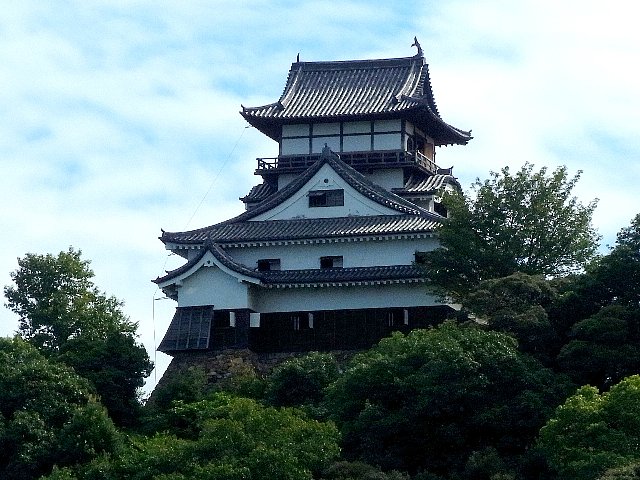 inuyama_castle_170813_11.jpg 90KB 