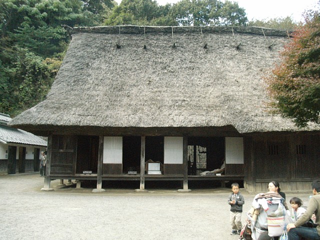 kawasaki-kominkaen_33.jpg 168KB