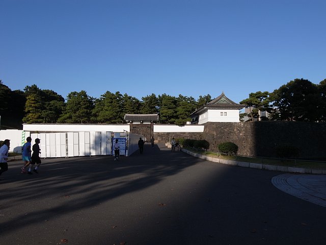 sakuradamongai_02.jpg 108KB