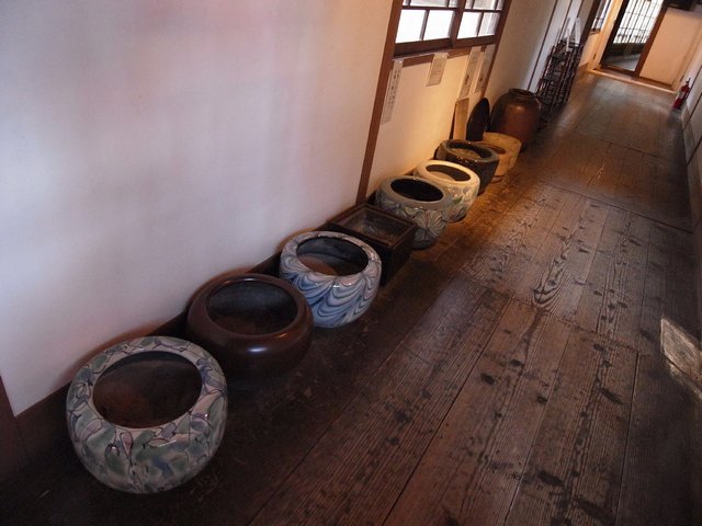 蘆花恒春園　徳冨蘆花旧宅　火鉢