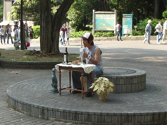 20070606_eater.jpg 110KB