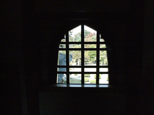  松本城　月見櫓　花灯窓 