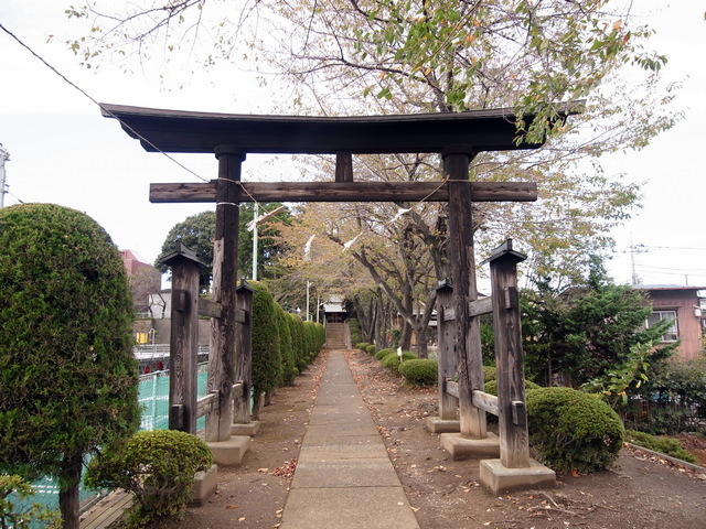 鶴ヶ丸八幡神社