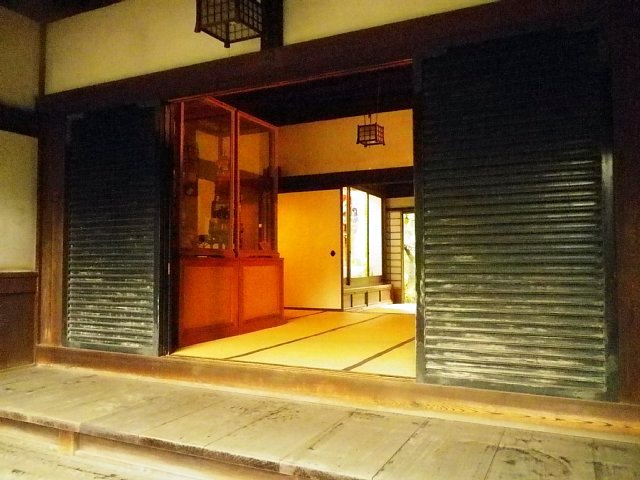 008_kitain_14.jpg 79KB