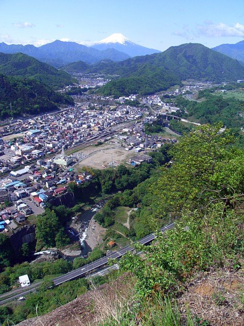 iwadono_012.jpg 126KB