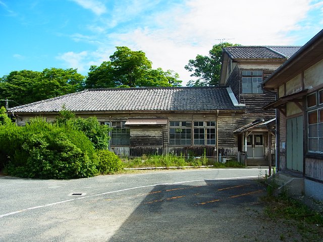 旧三木実科高等女学校校舎