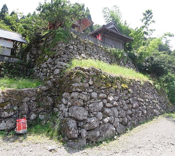 但馬国　伝栃尾氏館