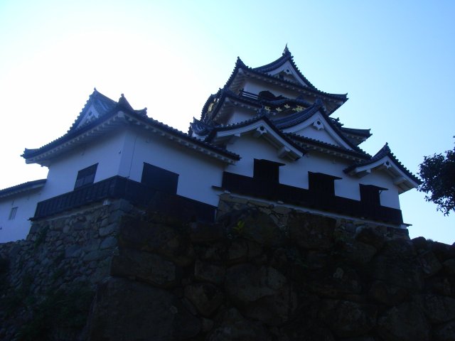 hikone-castle_10.jpg 46KB 