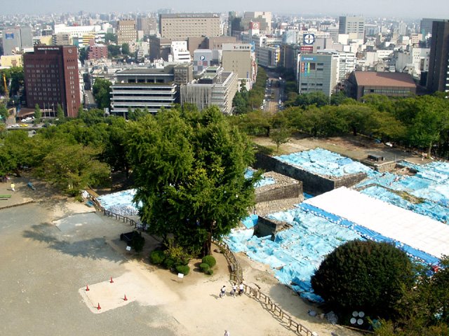 kumamoto_castle_2003.jpg 100KB
